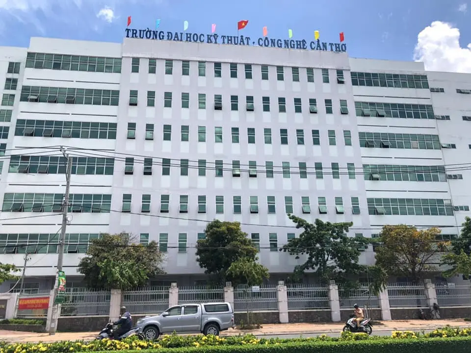 các trường đại học ở cần thơ