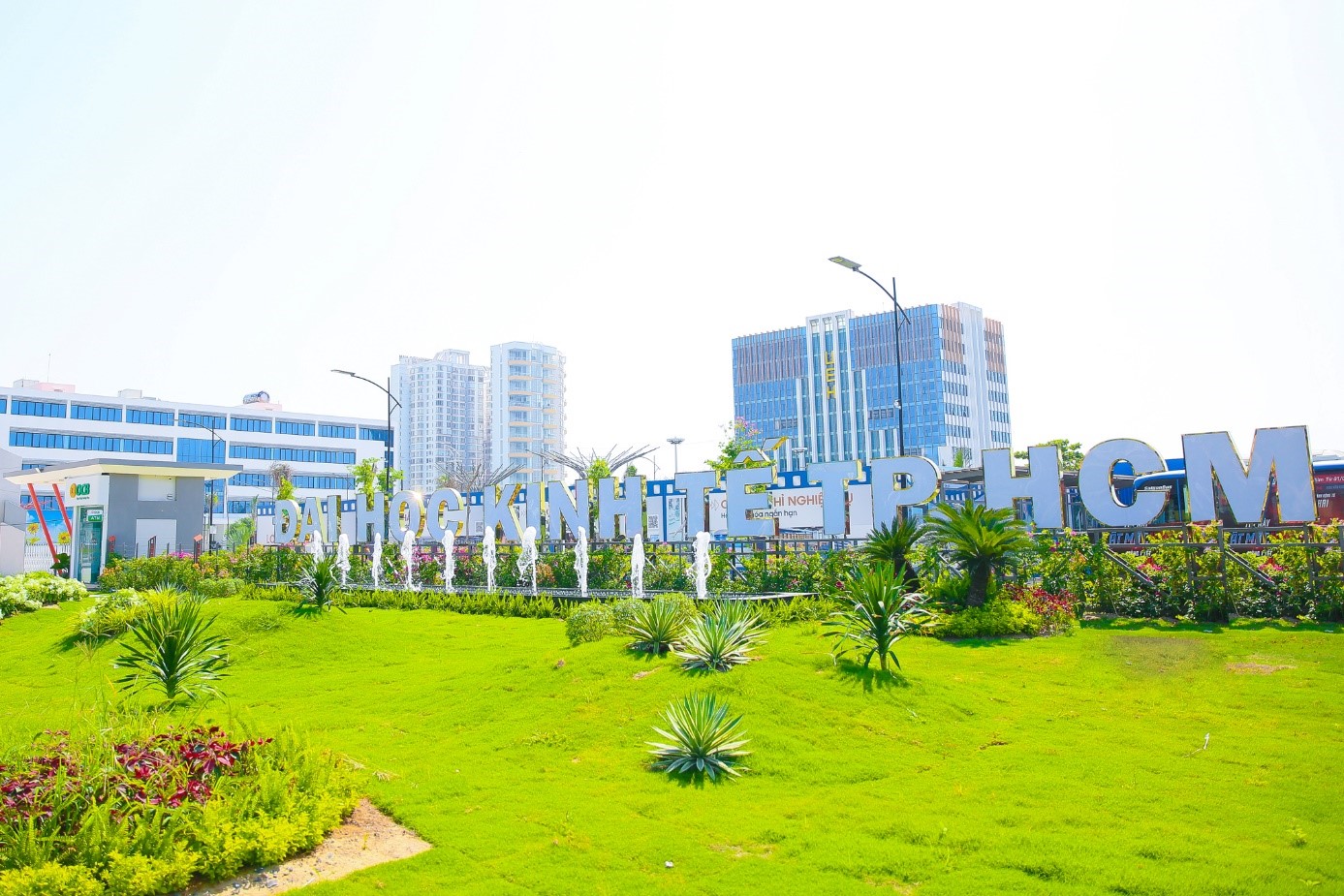 top trường đại học tphcm