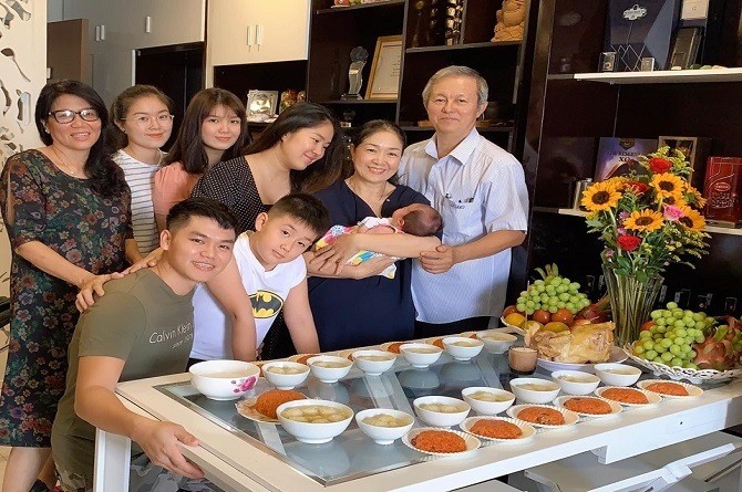 văn khấn cúng đầy tháng