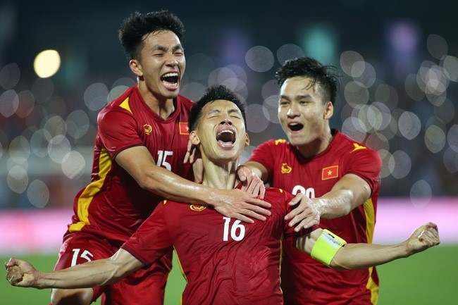 xuất sắc