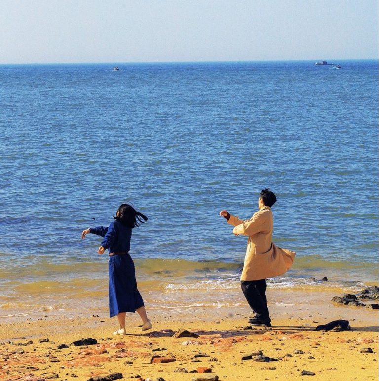 bạn đời là gì