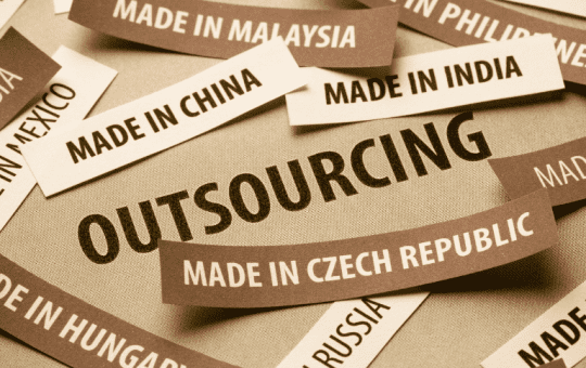 outsource là gì
