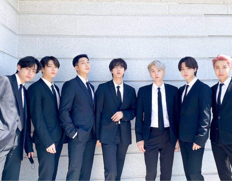 trưởng nhóm bts là ai