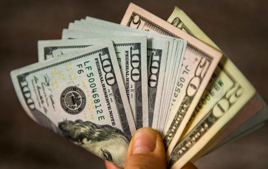 100 triệu đô bằng bao nhiêu tiền việt