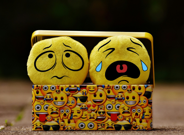 thơ buồn ngắn 2 câu